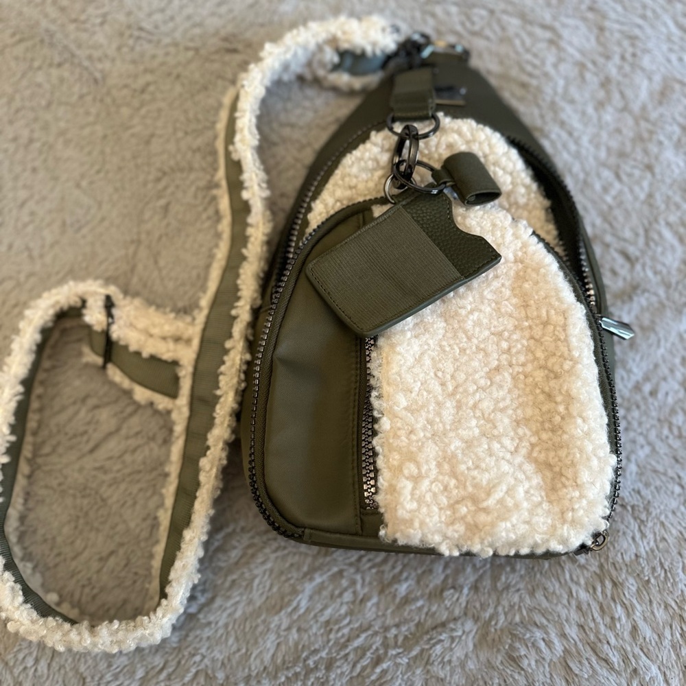 House of Harlow Sherpa Crossbody Bag